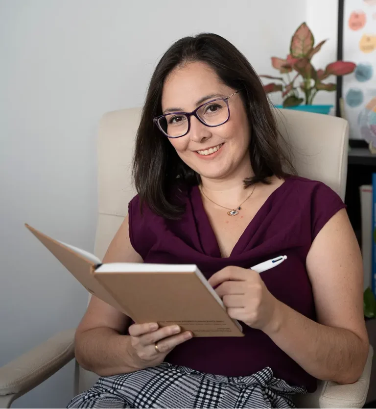psicóloga especializada em saúde emocional perinatal